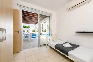3 habitaciones, tabla de planchar con plancha y wifi gratis 