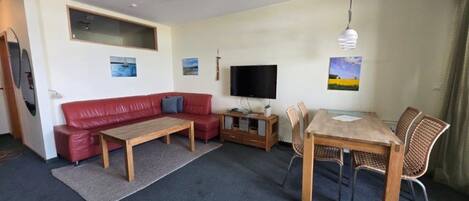 TV, DVD player, stereo
