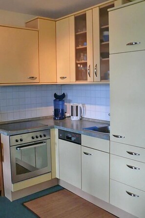 Fridge, oven, stovetop, dishwasher - Relaxing vacation apartment on the Baltic Sea with a view and close to the beach! (Fehmarn)