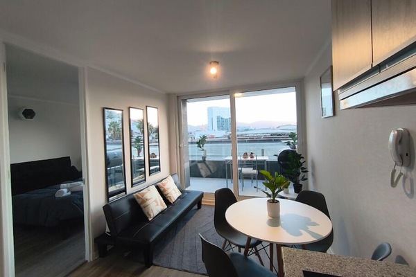 Apartment | Dining