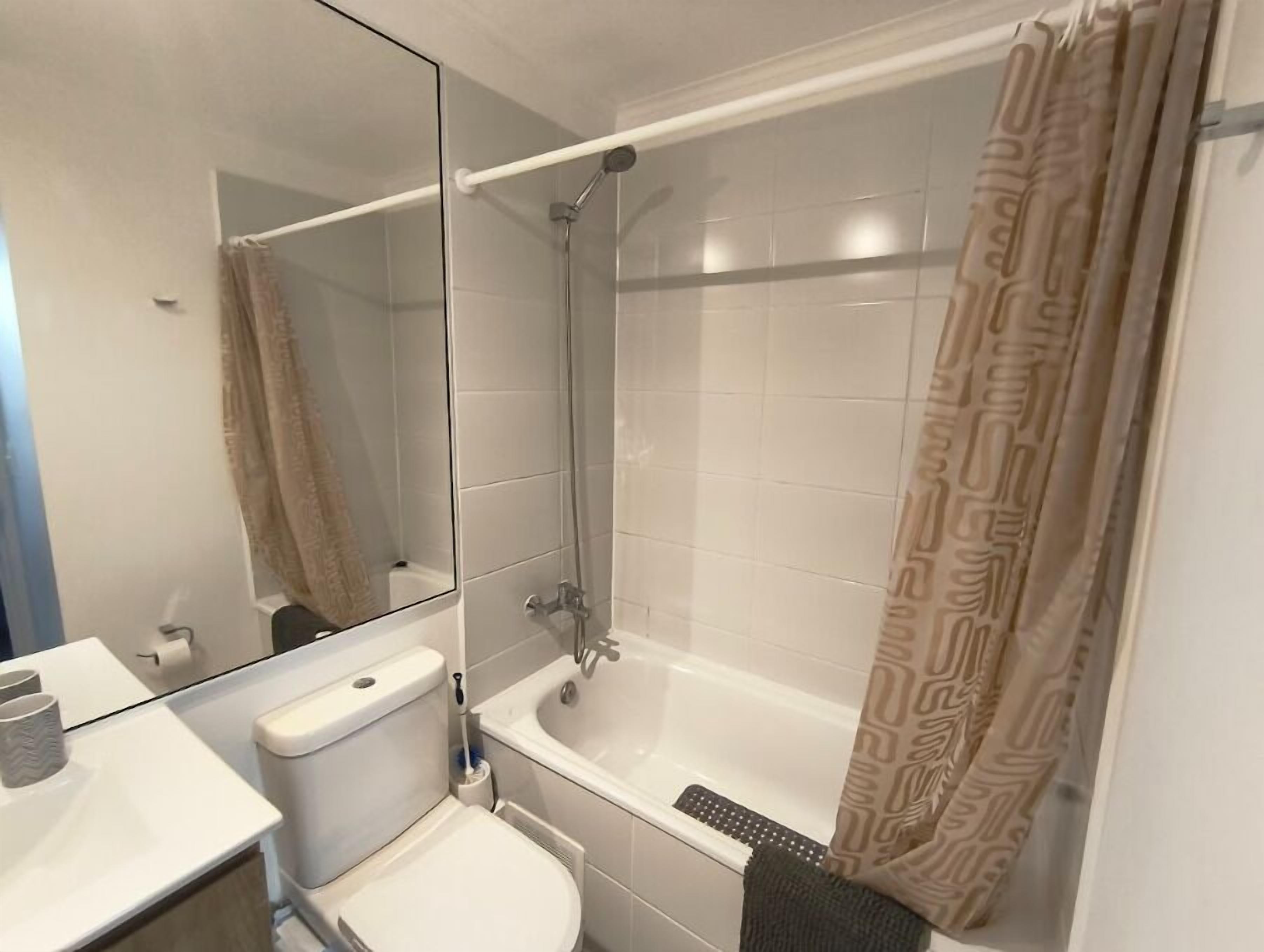 Apartment | Bathroom