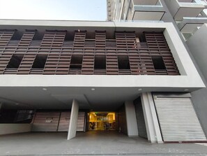 Mặt tiền nơi lưu trú