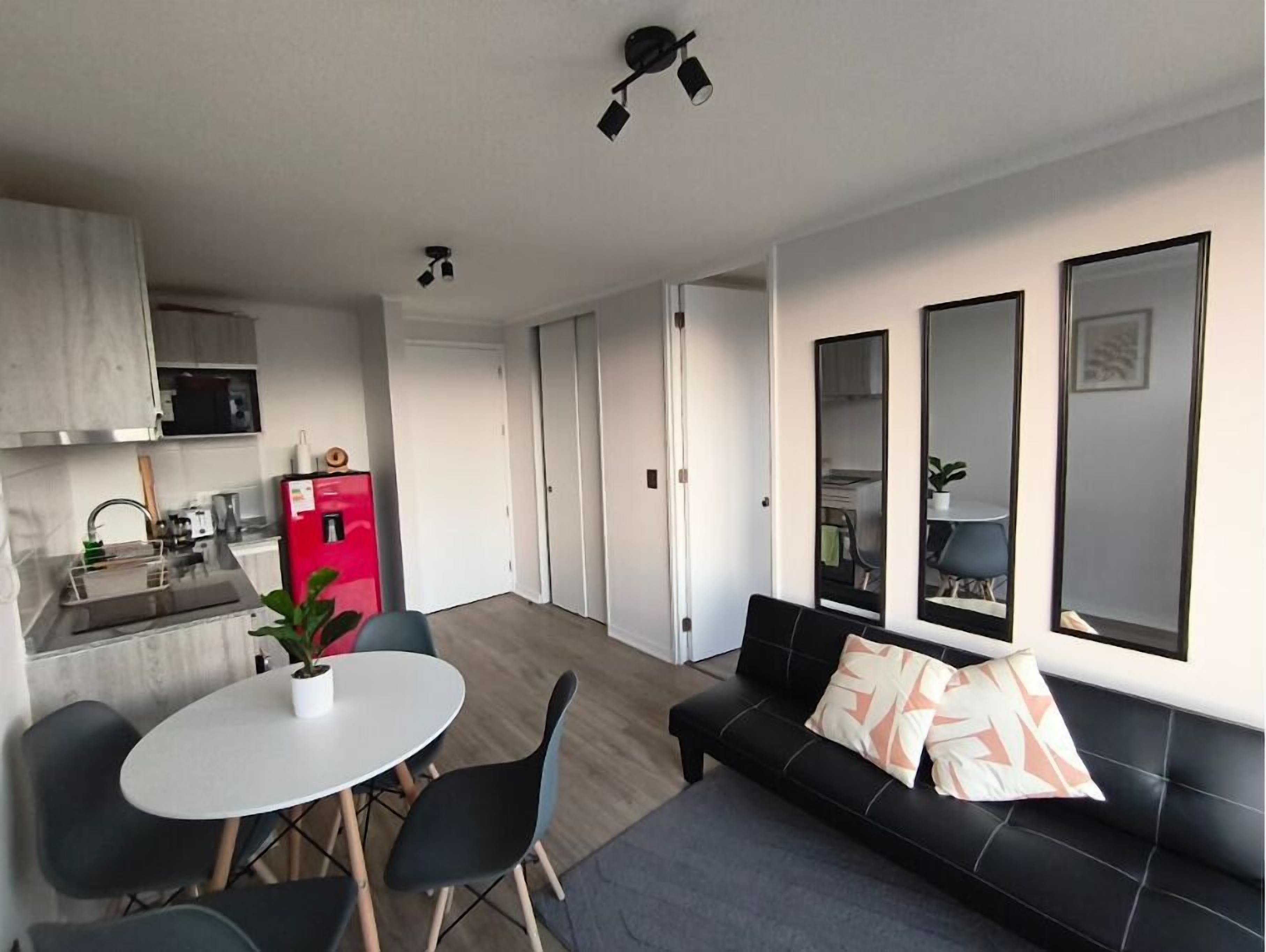 Apartment | Living area | Flat-screen TV