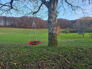 Children’s area - Gîte "Montana" Home Sweet Vosges. Detached country house with garden. (Xertigny)