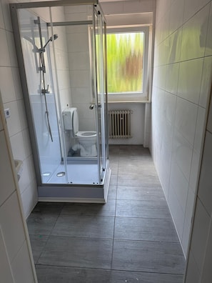 Bathroom - Schmiedstraße 15 (Helmbrechts)
