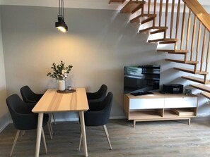 Dining - Relax at Quartier Meerblick - your vacation right by the sea! (Fehmarn)