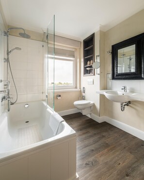 Hair dryer - Niemeyer vacation apartment right on the water with balcony & sea view at Fehmarnsund (Fehmarn)