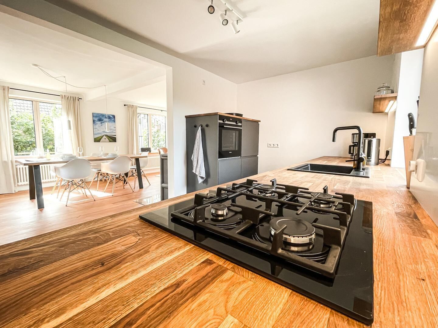 Kühlschrank, Ofen, Herdplatte, Geschirrspüler