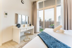 1 chambre, coffres-forts dans les chambres, fer et planche à repasser