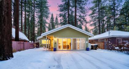 Tahoe Beachy Cabin 3 Bedrooms-Hot Tub-Fenced Yard, Pets OK 846S