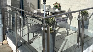 Unclassified image, 3 of 23, button - Directly south beach Fehmarn stylish apartment with terrace on the promenade (Fehmarn)