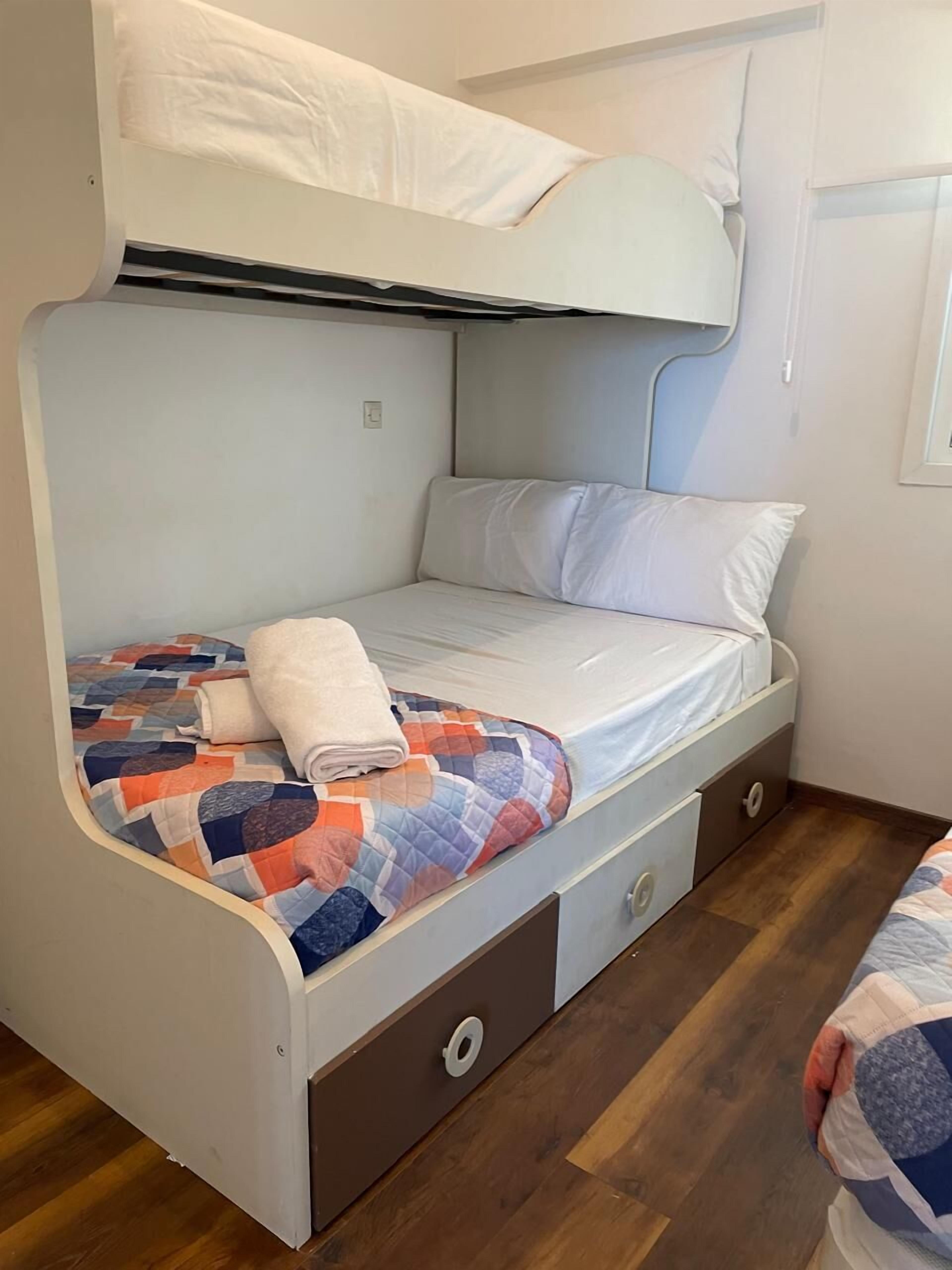 Cobertura superior, vista para a praia | Ferros/tábuas de passar roupa, Wi-Fi de cortesia