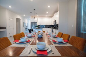 House | 6 bedrooms - 6BR Luxury Pool Home Near Disney Champions (Davenport)