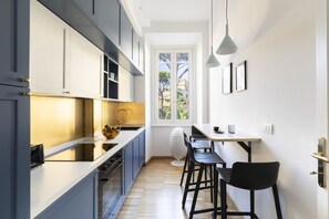 Fridge, microwave, dishwasher, toaster - Charming home near San Giovanni (Roma)