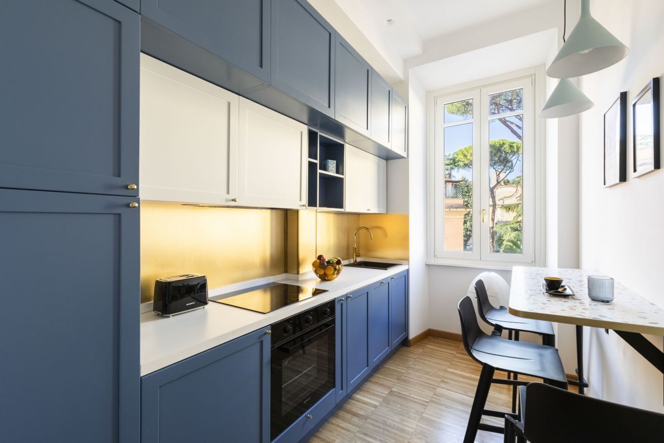 Fridge, microwave, dishwasher, toaster