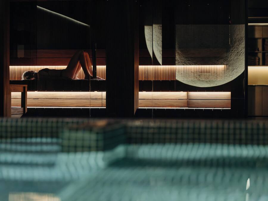 Salas de tratamientos para parejas, sauna, aromaterapia