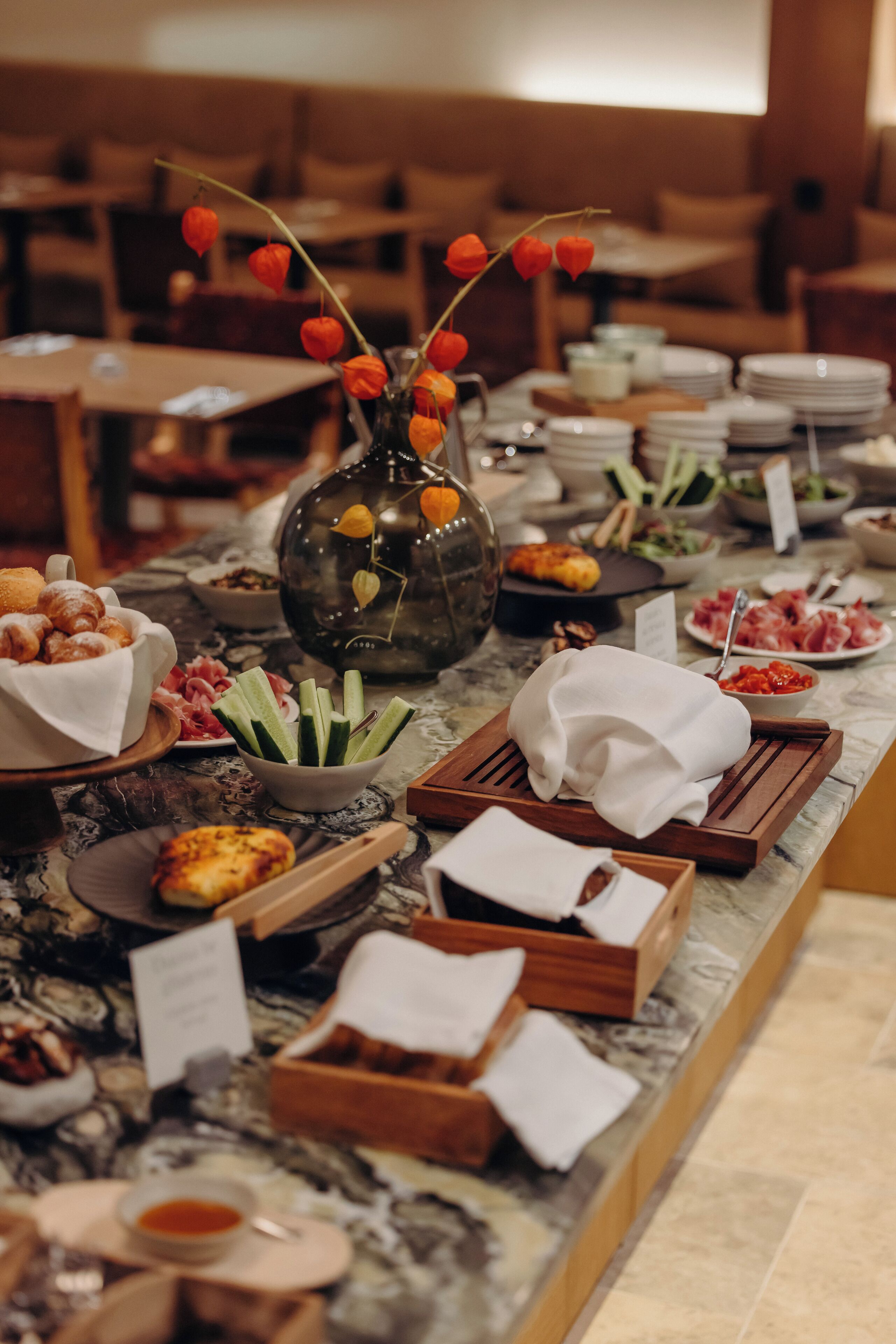 Tägliches inbegriffenes nach Wunsch zubereitetes Frühstück