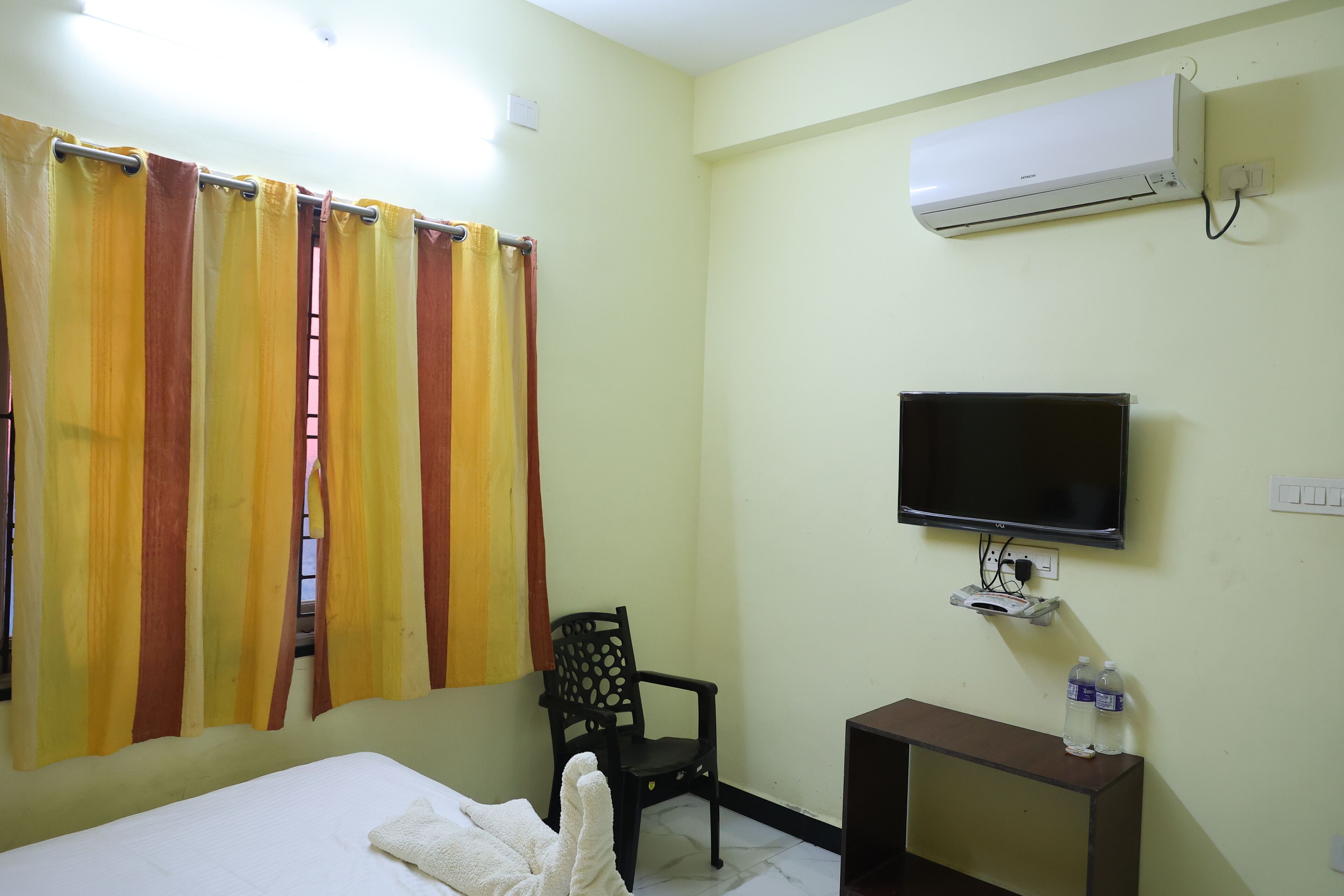 Classic Double Room | Desk, free WiFi