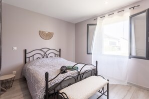 3 Schlafzimmer, Bügeleisen/Bügelbrett, WLAN, Bettwäsche
