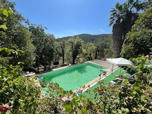 Exclusive Farm in the Sierra Yoga Peace and Nature