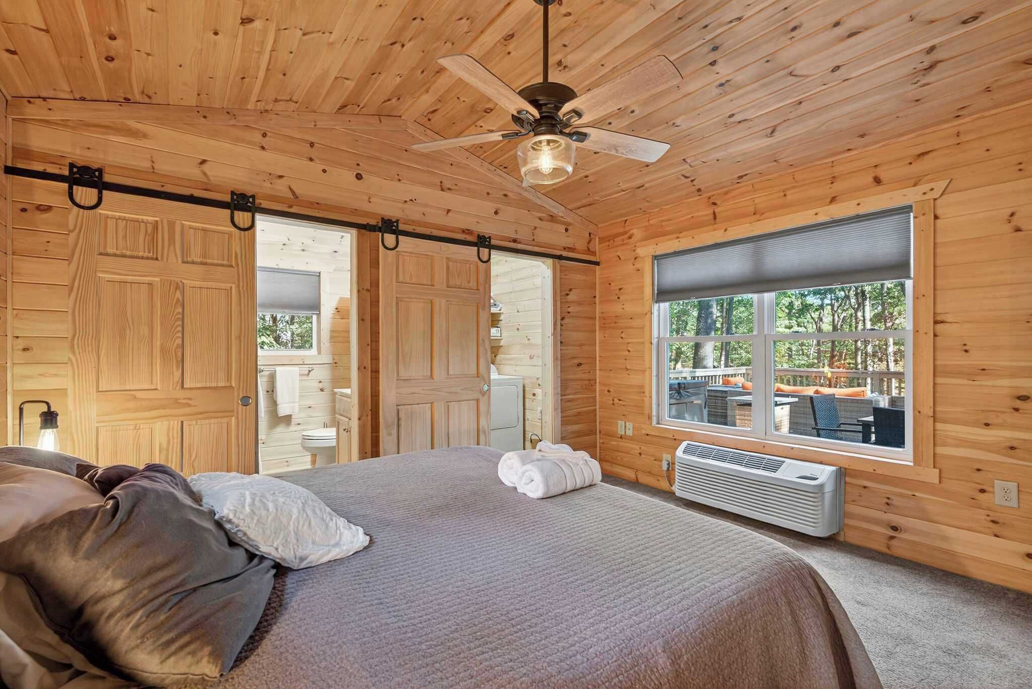 Ferros/tábuas de passar roupa, Wi-Fi, roupa de cama