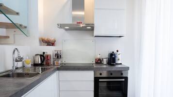 Appartamento Comfort, vista città | Cucina privata