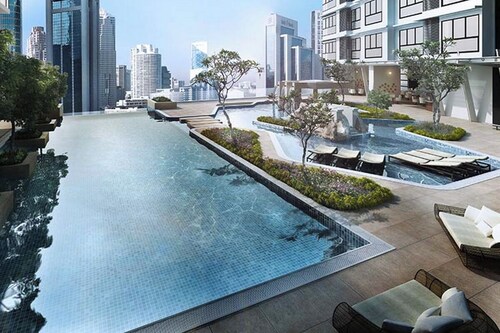 Signature Apartment at 188 Suites