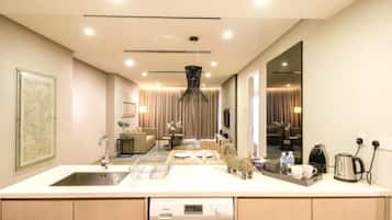 Iron/ironing board, free WiFi, wheelchair access