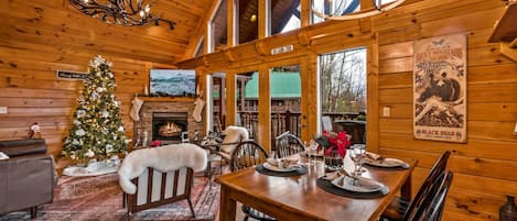 Hytte, privat bad, fjellutsikt (Cabin On A Cloud ) | Lounge