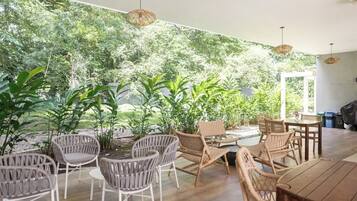 Restauration extérieure