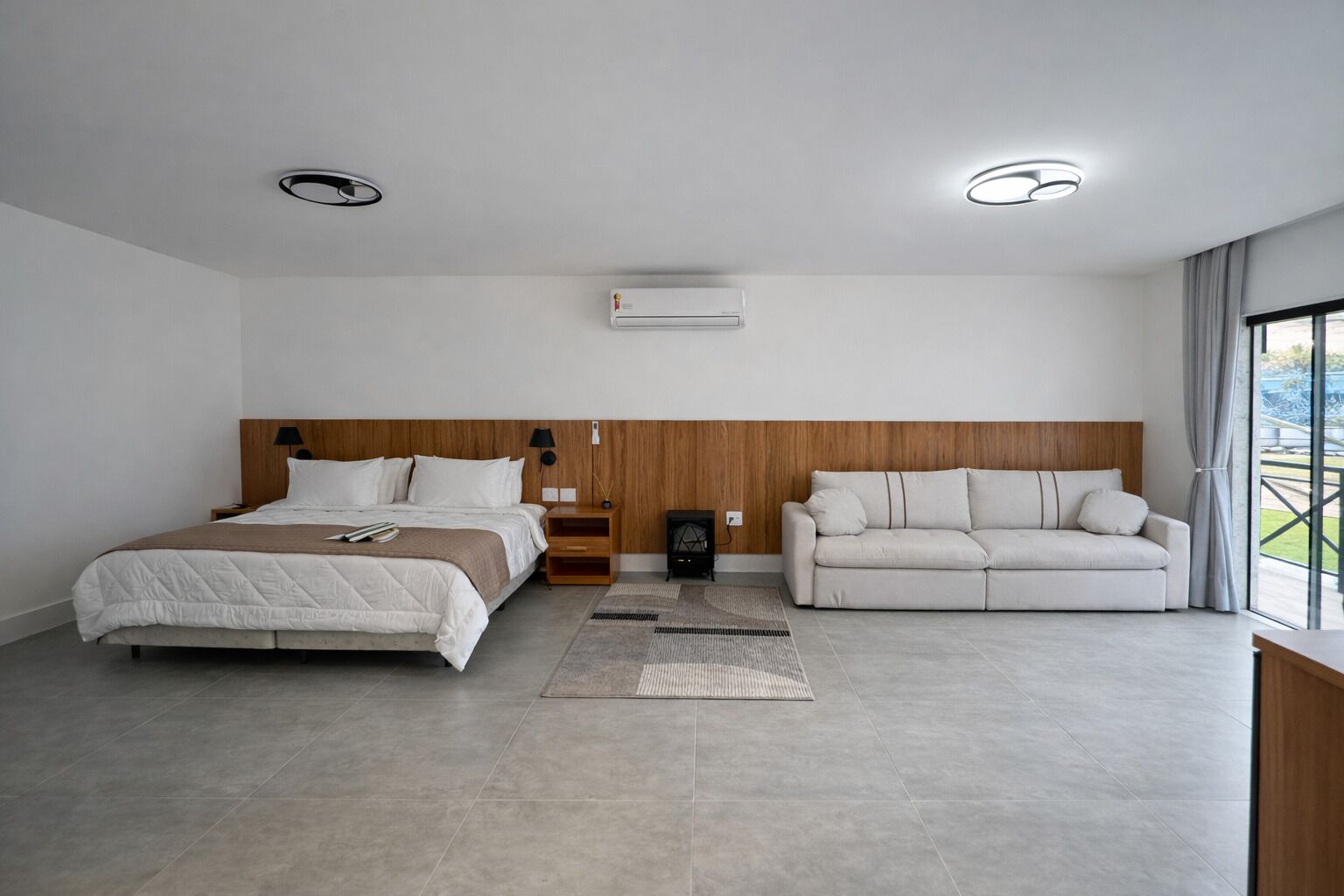 埃及棉床單、高級寢具、迷你吧、客房內保險箱