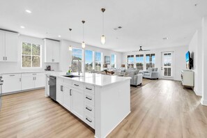 Interior - The Grove Dogwood 321 - 4 Bedrooms - Lazy River - Seascape Resort (Miramar Beach)