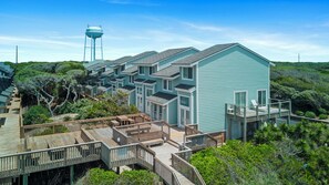 Exterior - Oceanside 3BR Condo, Pool + Deck & Easy Beach Access (Pine Knoll Shores)