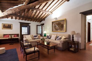Living area - Viniard Villa - Residence Le Rose in Chianti (Castellina in Chianti)