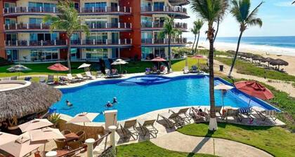 Four bedroom, ocean front, Vivo Resorts, Palmarito