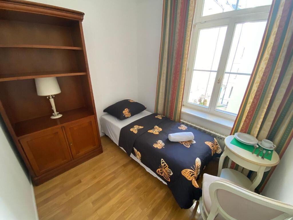 Classic-huone, 1 yhden hengen sänky | Työpöytä, kannettavalle tietokoneelle sopiva työtila