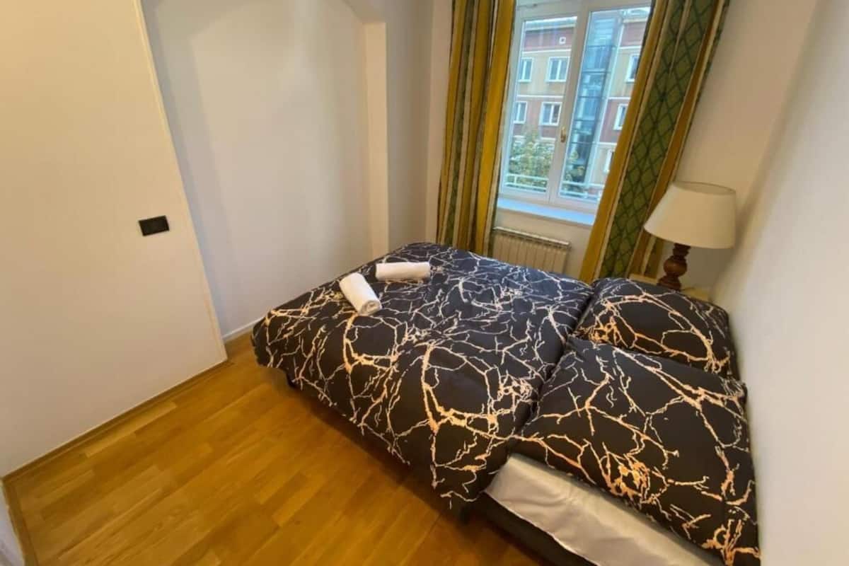 Classic Double Room, 1 Double Bed | Desk, laptop workspace, soundproofing, iron/ironing board