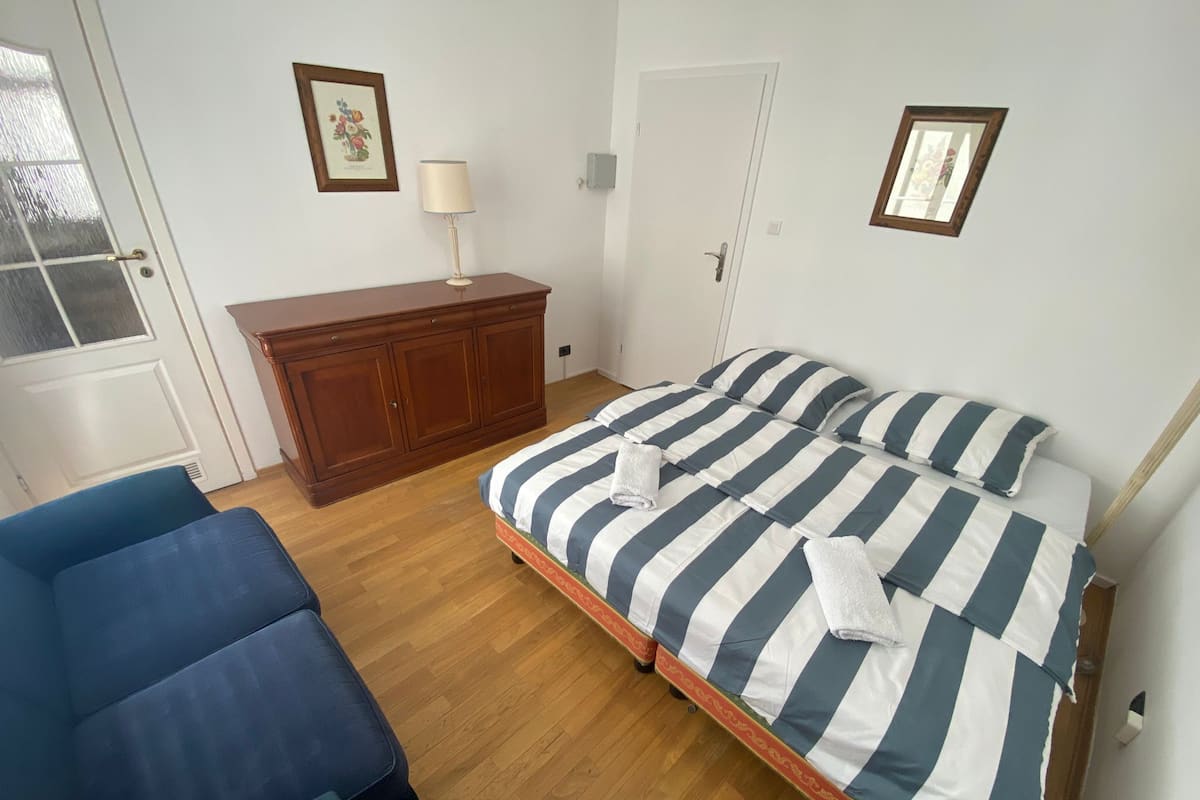 Classic Double Room, 1 Double Bed | Desk, laptop workspace, soundproofing, iron/ironing board