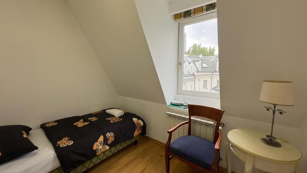 Classic-huone, 1 yhden hengen sänky | Työpöytä, kannettavalle tietokoneelle sopiva työtila