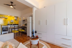 House, Smoking | 1 bedroom - 300 Meters From Copacabana Beach Nsc909 (Rio de Janeiro)