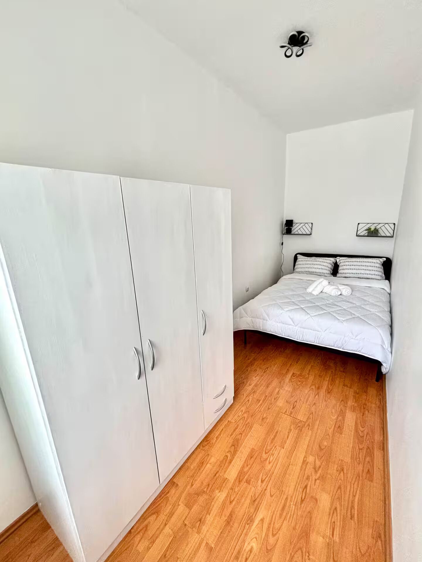 Bügeleisen/Bügelbrett, WLAN