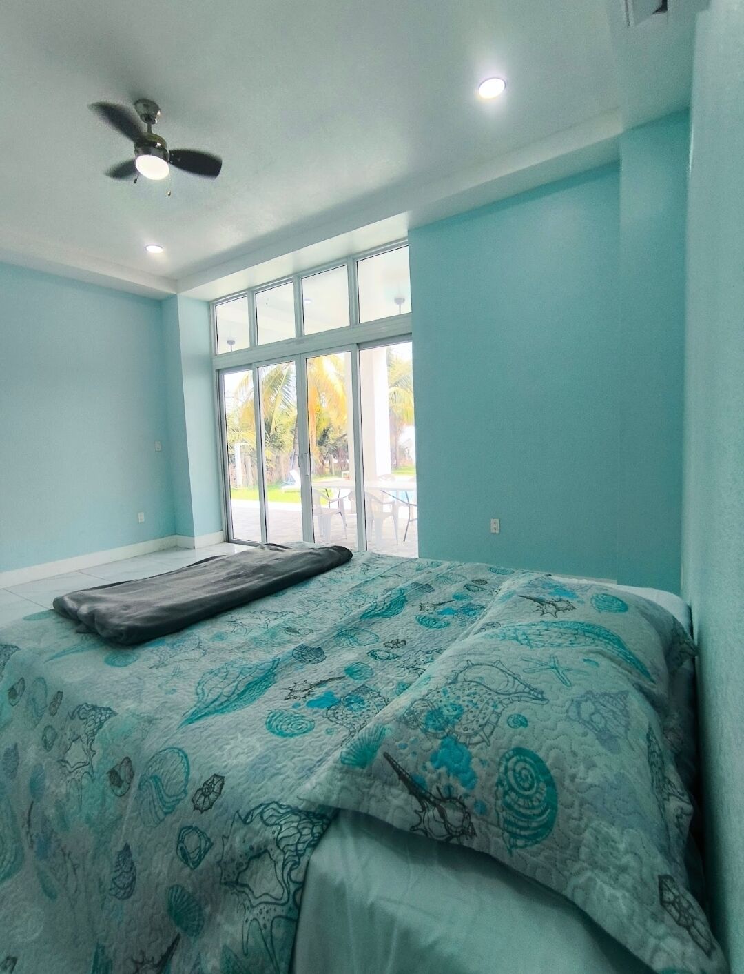 4 chambres, fer et planche à repasser, Wi-Fi, draps fournis