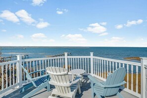 Property grounds - Lavinder House by Seaside Vacations & Sales! (Chincoteague Island)