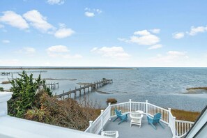 Property grounds - Lavinder House by Seaside Vacations & Sales! (Chincoteague Island)