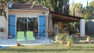 Studio, Balcony, Garden View | Free WiFi