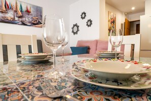 Dining - YourHouse Andasol 1D (Chipiona)