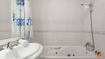 Shower, towels