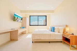 4 soverom, safe på rommet, strykejern/-brett og wi-fi