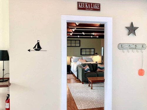 The Champlin Carriage House at Keuka Lake