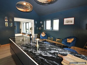 Interior - Chapel Hill (Ambleside)